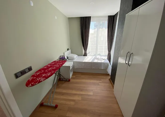 Hotel London *