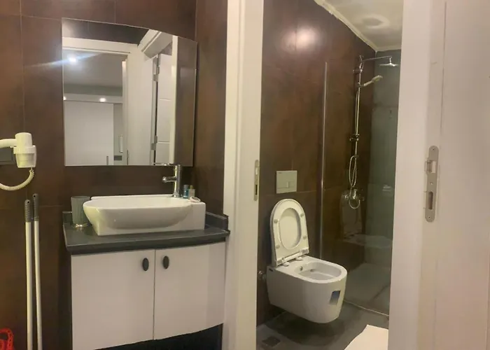 London Hotel